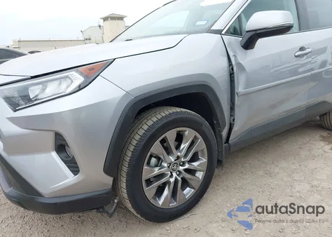 2020 Toyota Rav4 Xle Premium z USA, uszkodzony, nr VIN 2T3C1RFV7LW090037